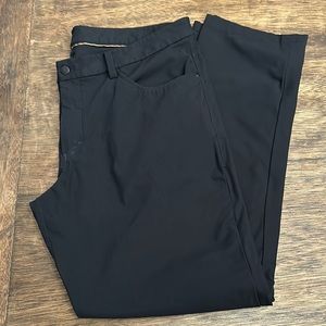 Lululemon ABC pants ( Mens, Size 38x 31.5, color: Black)